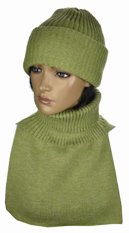 komplet-oliwkowy-2-czapka-i.webp